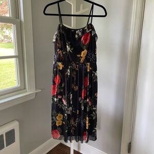 Boohoo black floral knee length cocktail dress with mesh overlay size 6